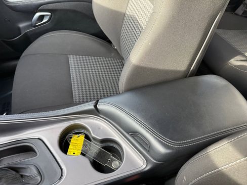 Used 2023 Dodge Challenger GT image 14