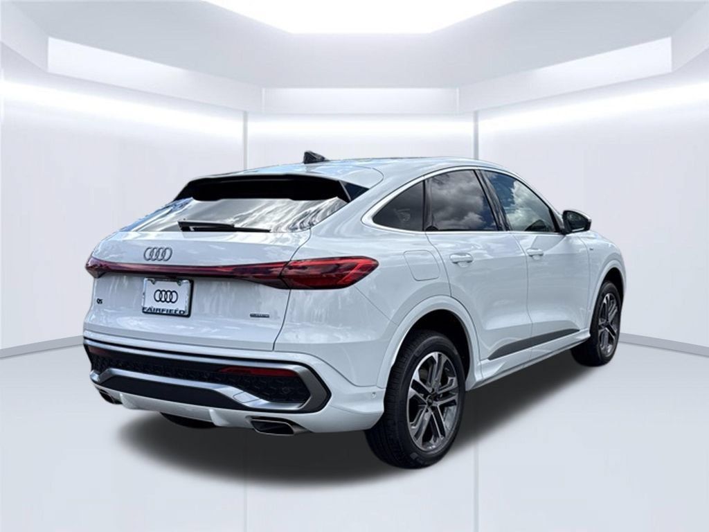 New 2026 Audi Q5 Premium Plus AWD/4WD image 5