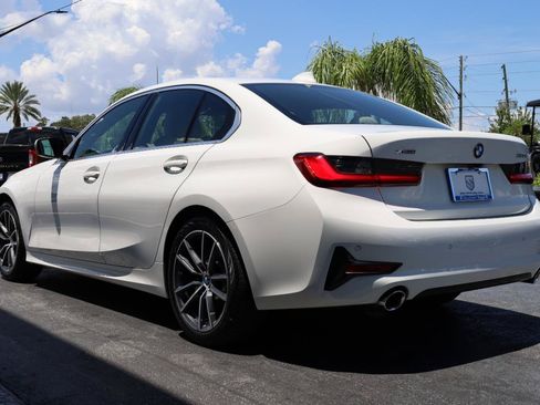 Used 2021 BMW 330i xDrive Sedan w/ Driving Assistance Package AWD/4WD image 4