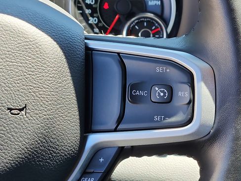 Used 2021 RAM 1500 Big Horn AWD/4WD image 21