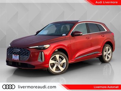 New 2025 Audi Q5 2.0T Premium Plus