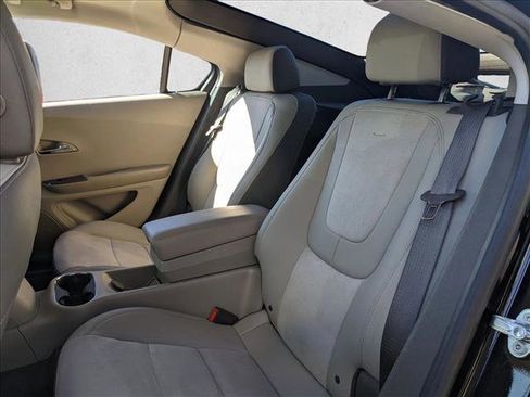 Used 2014 Chevrolet Volt Premium w/ Premium Trim Package image 18