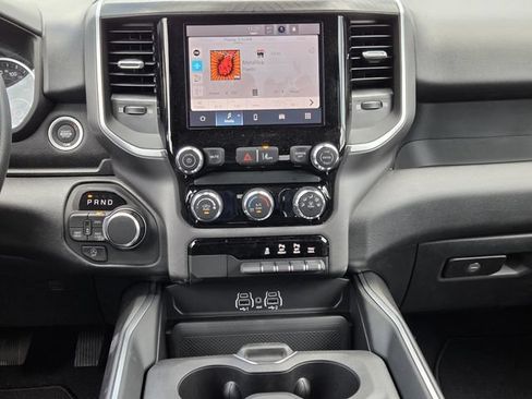 New 2026 RAM 1500 Express AWD/4WD image 11
