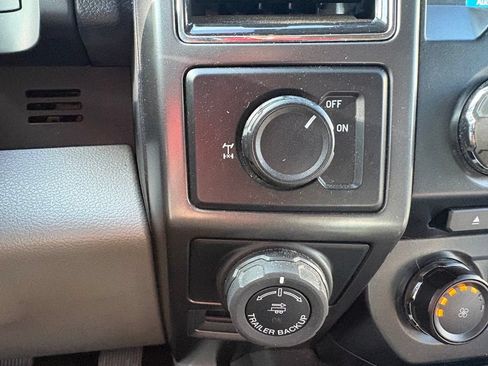 Used 2018 Ford F150 XLT w/ Equipment Group 301A Mid RWD image 23