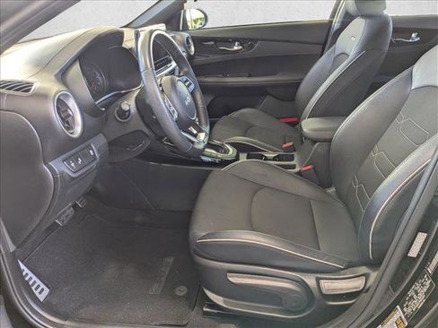 Used 2023 Kia Forte GT-Line w/ GT-Line Technology Package FWD image 14