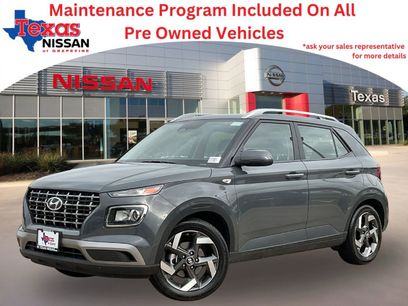 Used 2025 Hyundai Venue SEL