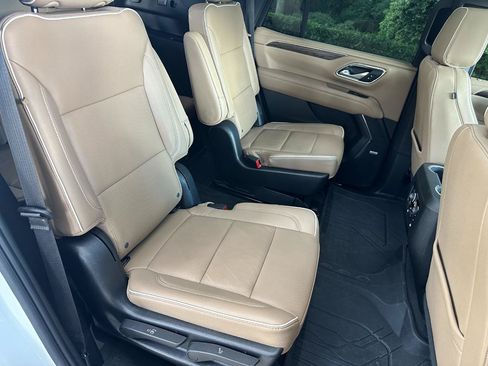 Used 2023 Chevrolet Tahoe Premier RWD image 27