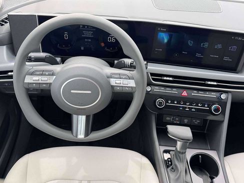 New 2026 Hyundai Sonata SE FWD image 17