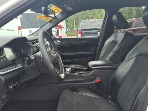 Certified 2023 Jeep Grand Cherokee Altitude AWD/4WD image 21