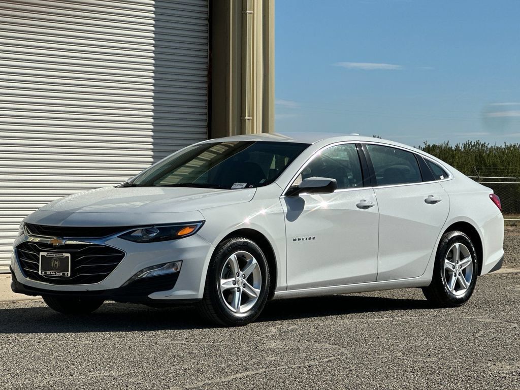 Used 2024 Chevrolet Malibu LT FWD image 8