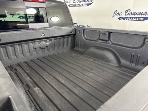 Used 2017 Chevrolet Silverado 1500 LTZ Z71 w/ Midnight Edition image 10