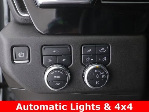 Used 2025 GMC Sierra 1500 Elevation w/ Elevation Premium Package AWD/4WD image 19