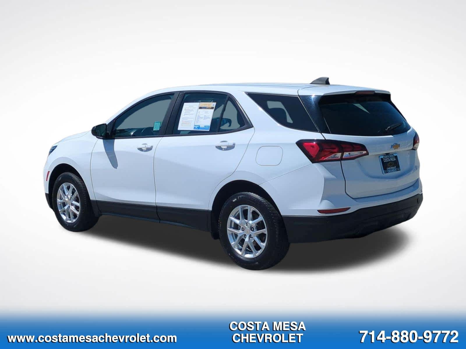 Used 2022 Chevrolet Equinox LS w/ LPO, Cargo Package AWD/4WD image 7