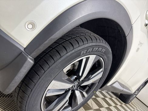 Used 2023 Nissan Rogue SL w/ SL Premium Package AWD/4WD image 34