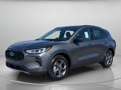 New 2026 Ford Escape ST-Line w/ Tech Pack #1 FWD image 2