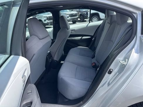 Used 2024 Toyota Corolla SE w/ SE Premium Package FWD image 14