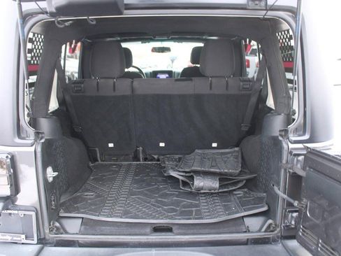 Used 2017 Jeep Wrangler Unlimited Sport w/ Quick Order Package 24S image 7