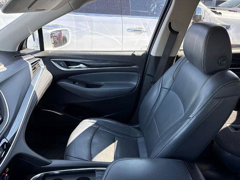 Used 2019 Buick Enclave Essence w/ Trailering Package, 5000 lbs. FWD image 15