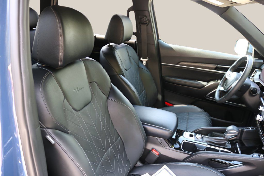 Used 2023 Kia Telluride SX X-Line AWD/4WD image 23