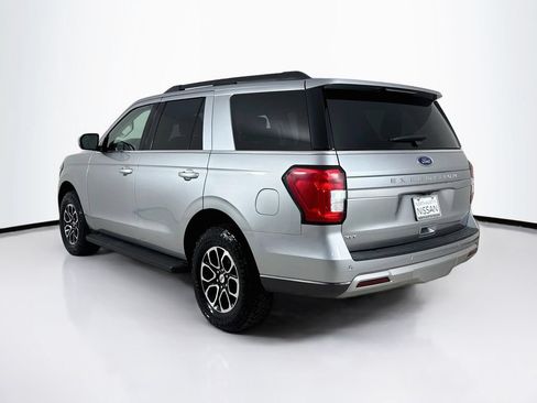 Used 2024 Ford Expedition XLT AWD/4WD image 5