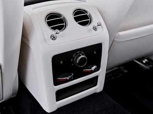 Used 2026 Rolls-Royce Ghost AWD/4WD image 79
