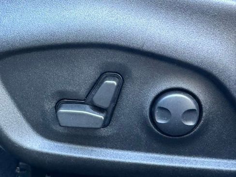 Used 2022 Jeep Renegade Latitude w/ Convenience Group image 7