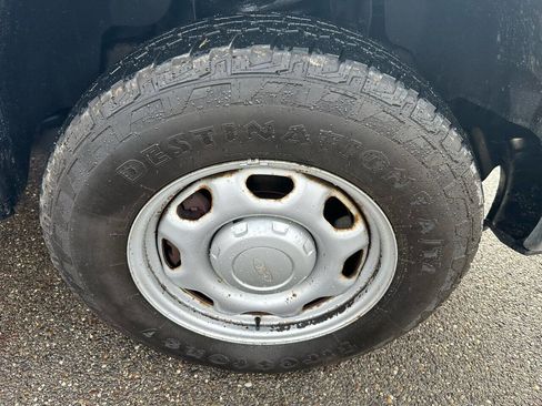 Used 2013 Ford F150 XL w/ Mid Equipment Group image 25