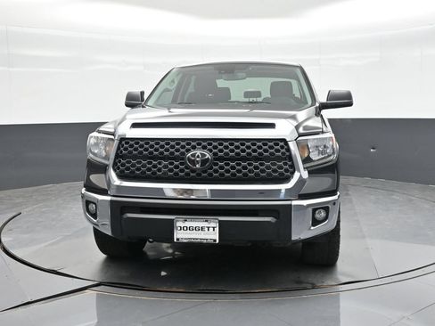 Used 2021 Toyota Tundra SR5 RWD image 12