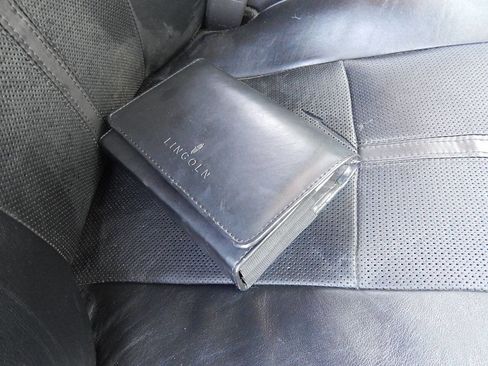 Used 2011 Lincoln MKZ w/ 102A Rapid Spec Order Code image 30