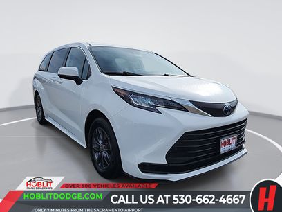 Used 2022 Toyota Sienna LE