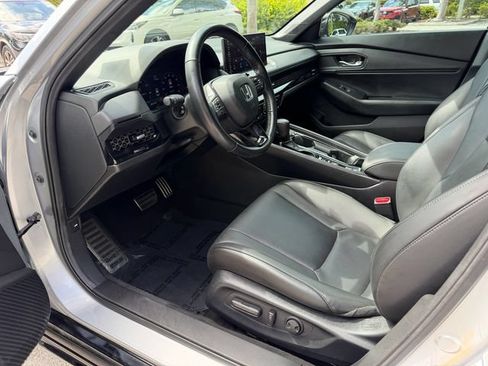 Used 2024 Honda Accord Sport image 12