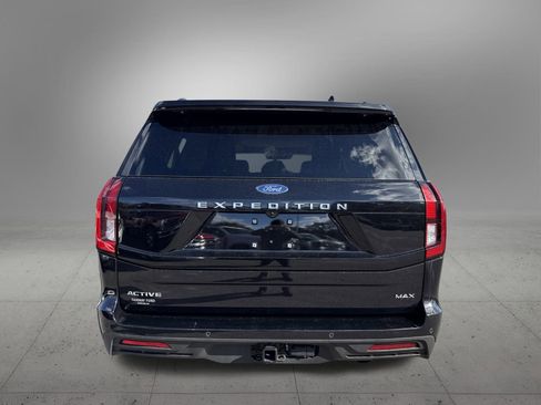 Used 2025 Ford Expedition Max Active image 8