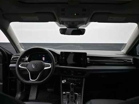 New 2026 Volkswagen Jetta SEL FWD image 10