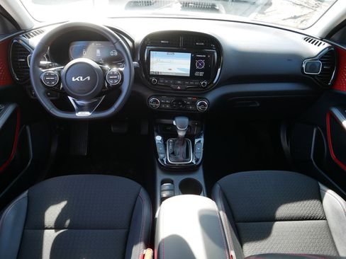 Certified 2023 Kia Soul GT-Line w/ GT-Line Technology Package image 10