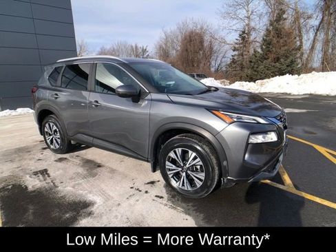 Used 2023 Nissan Rogue SV w/ SV Premium Package image 8