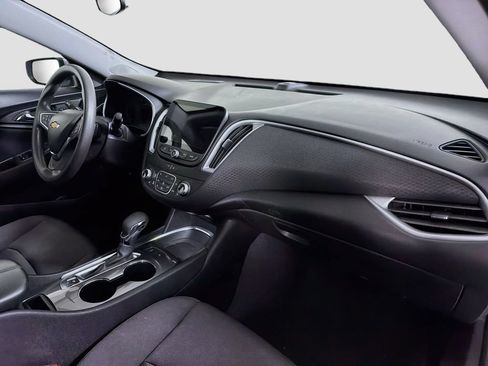Used 2024 Chevrolet Malibu LT FWD image 31