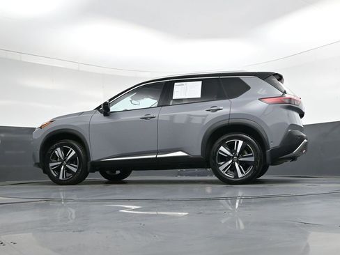 Used 2021 Nissan Rogue Platinum image 39