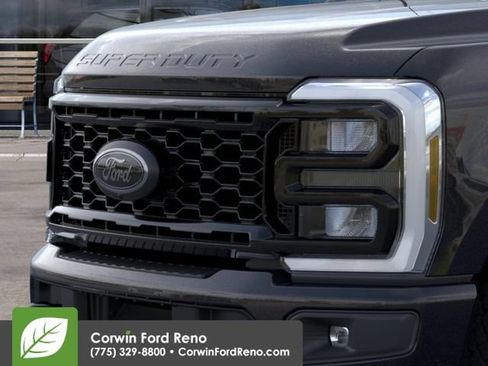 New 2026 Ford F350 4x4 Crew Cab Super Duty image 19