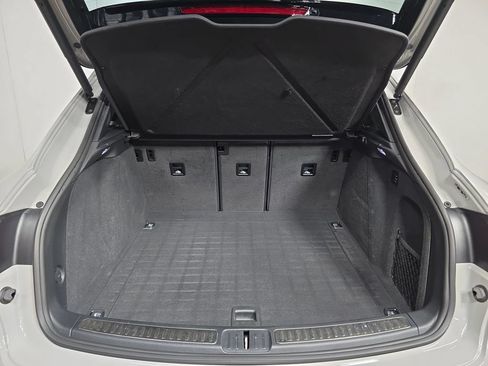 Certified 2023 Porsche Macan GTS AWD/4WD image 25