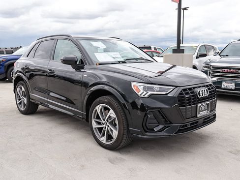 New 2025 Audi Q3 2.0T Premium image 3