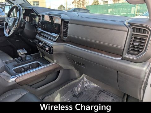 Used 2022 GMC Sierra 1500 SLT image 19