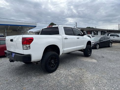 Used 2013 Toyota Tundra 4x4 CrewMax image 4