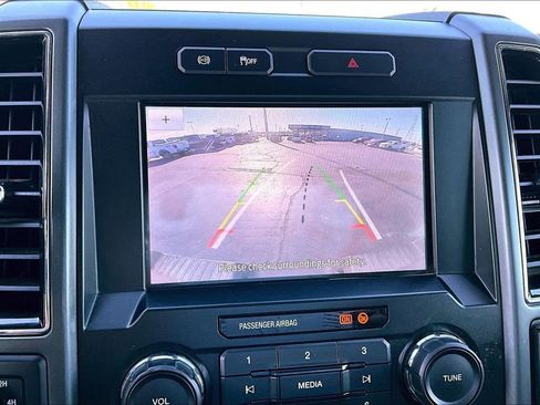 Used 2021 Ford F250 XLT AWD/4WD image 16