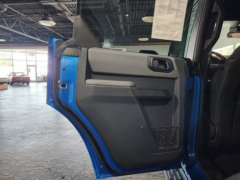 Used 2023 Ford Bronco Big Bend image 16