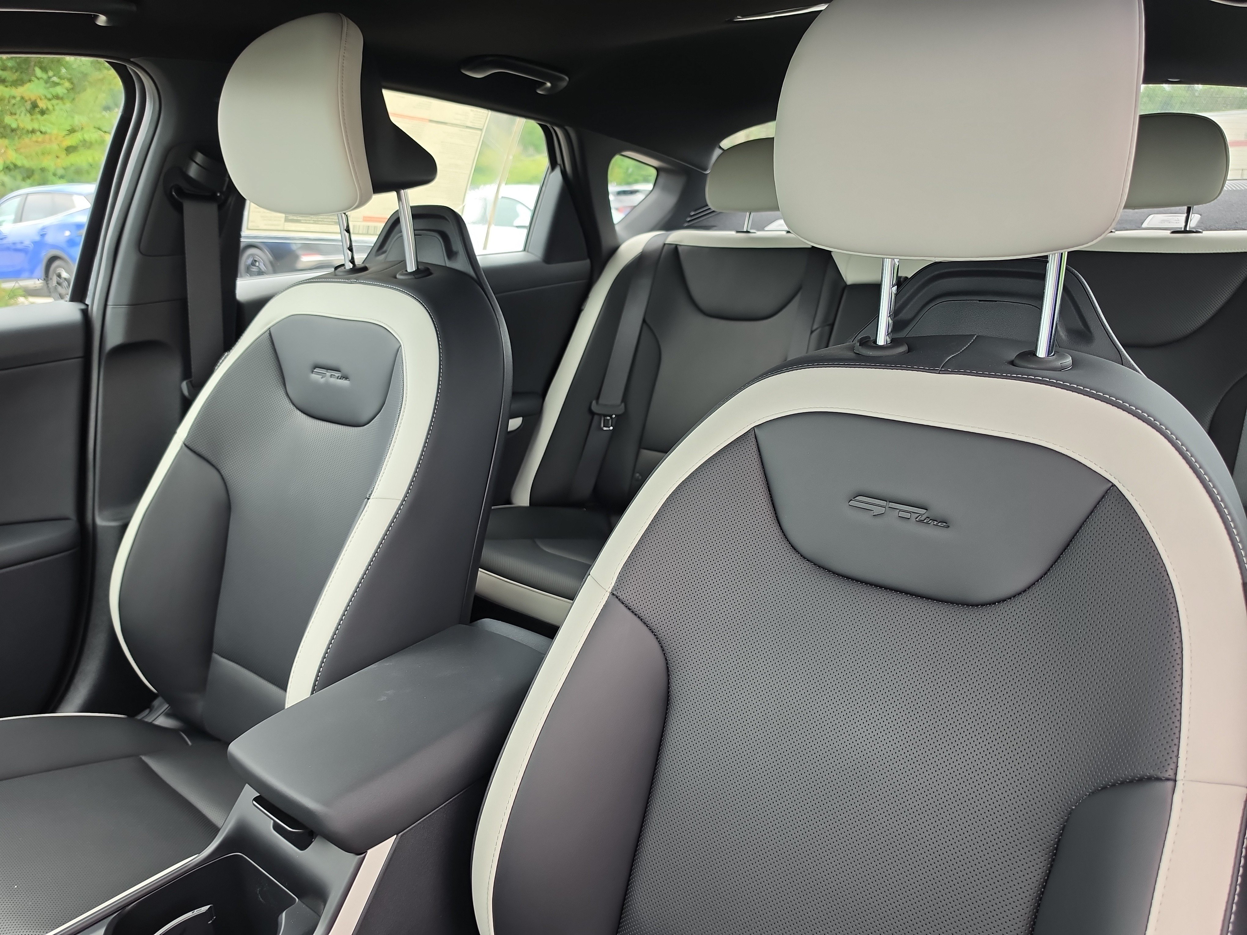 New 2026 Kia K4 GT-Line Turbo w/ GT-Line Premium Package FWD image 21