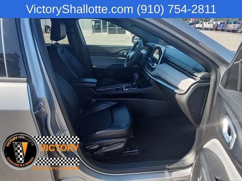 Certified 2024 Jeep Compass Latitude AWD/4WD image 32