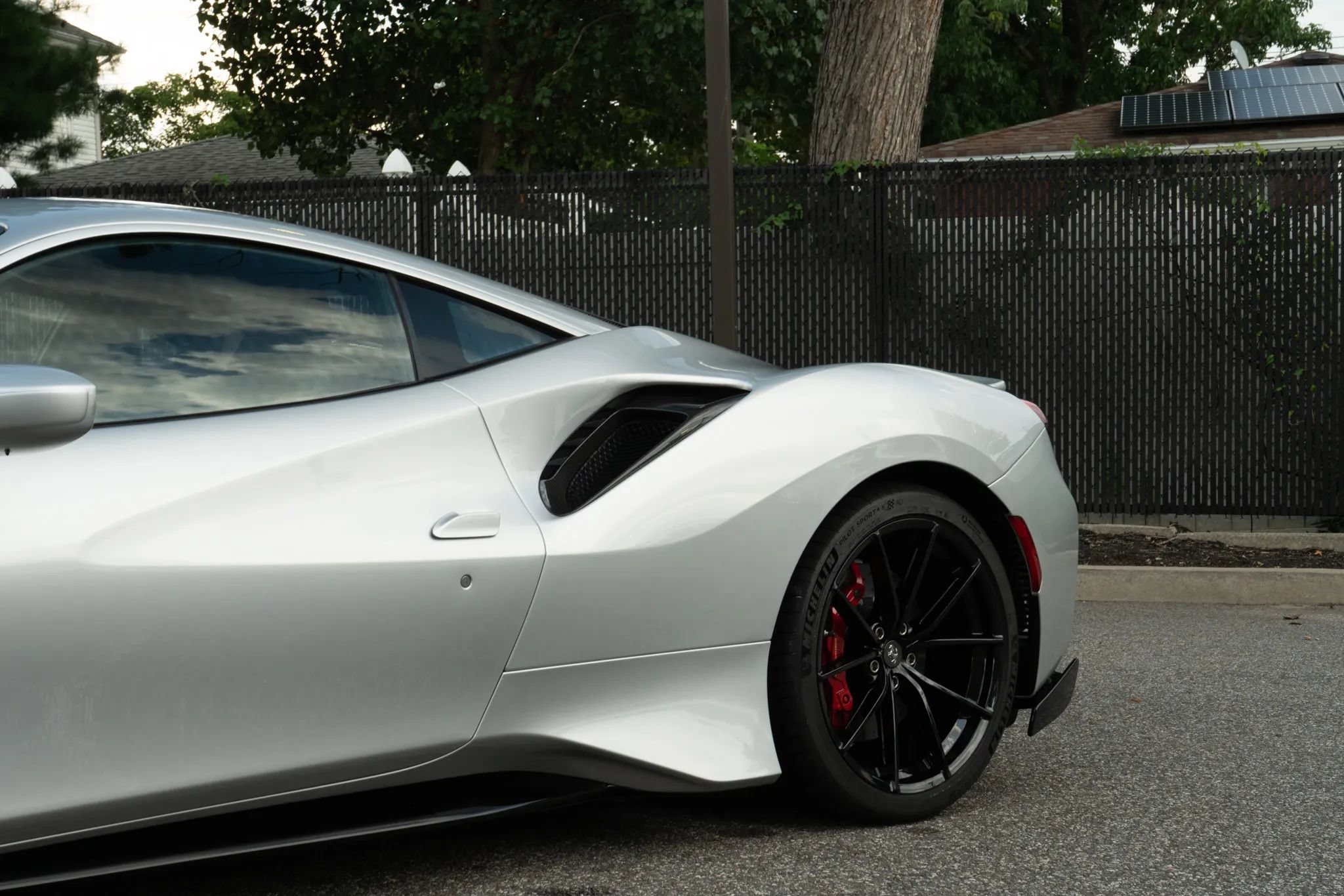 Used 2019 Ferrari 488 Pista Coupe RWD image 52