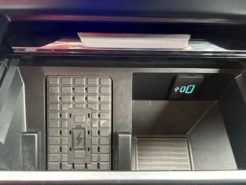 Used 2023 Ford F250 Lariat w/ Lariat Ultimate Package image 24