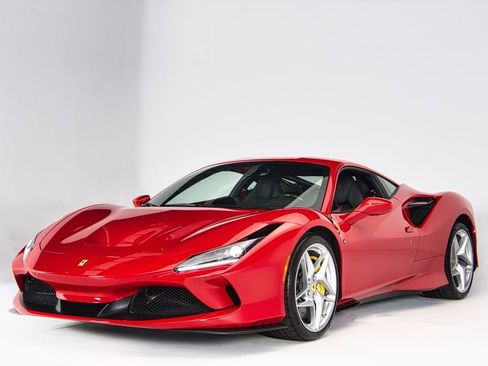 Used 2021 Ferrari F8 Tributo image 5