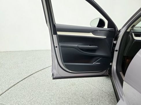 New 2026 Volvo EX90 Ultra AWD/4WD image 27